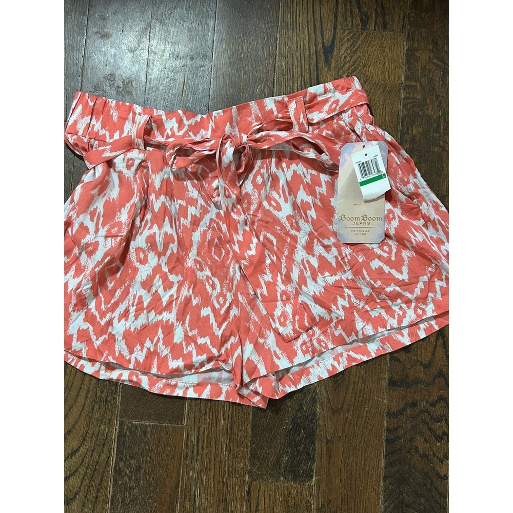 Boom Boom Jeans Pink/coral and White Tribal Print Patterned Shorts NWT Sz Large